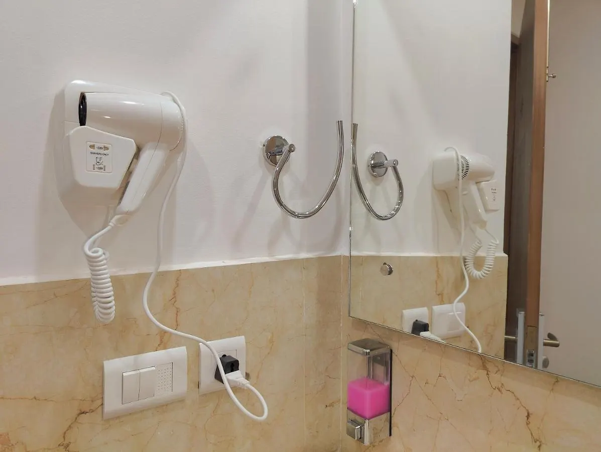 ****  Hotel Decent Suites - Delhi Airport Neu-Delhi Indien