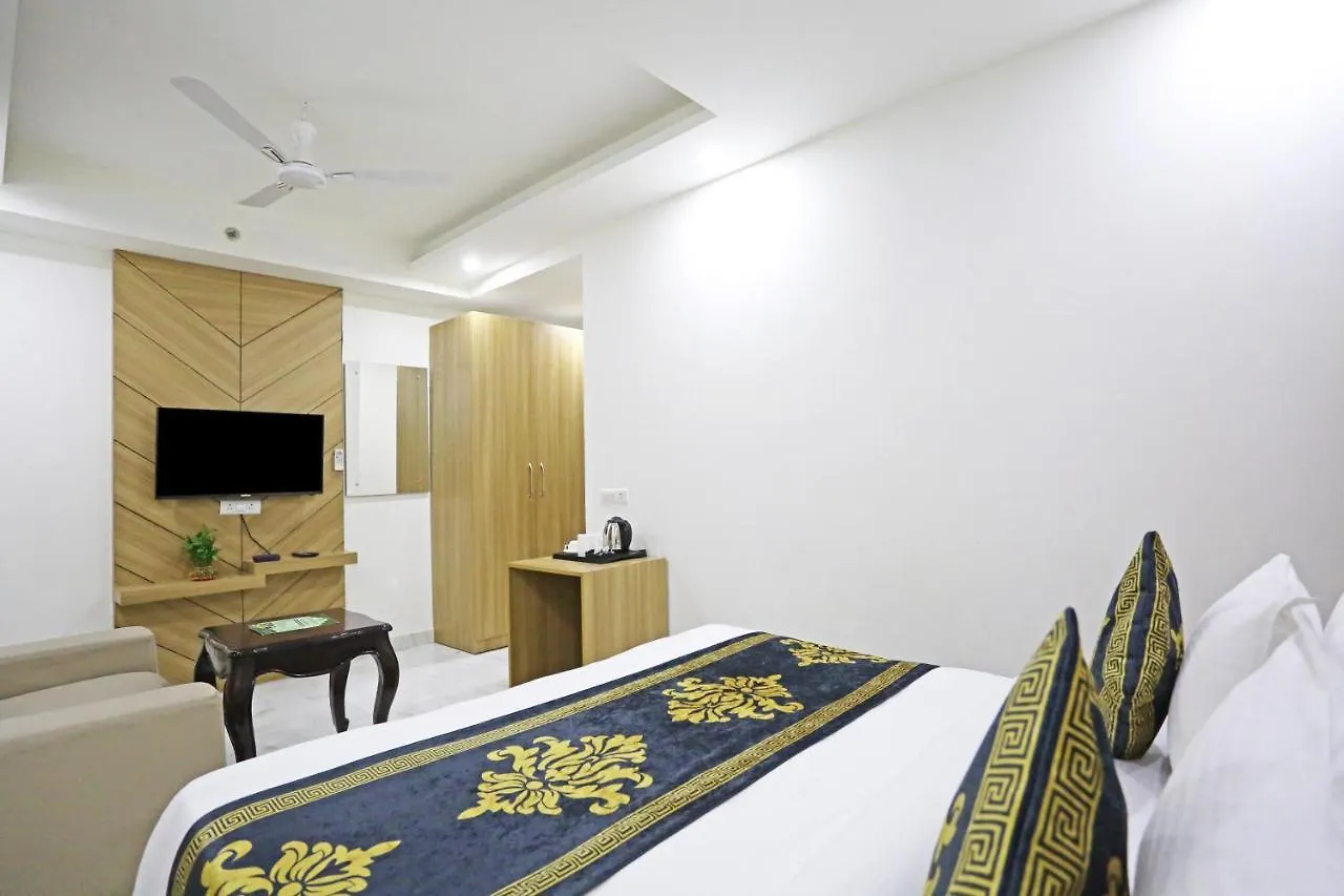 Hotel Decent Suites - Delhi Airport New Delhi 4*,  Inde