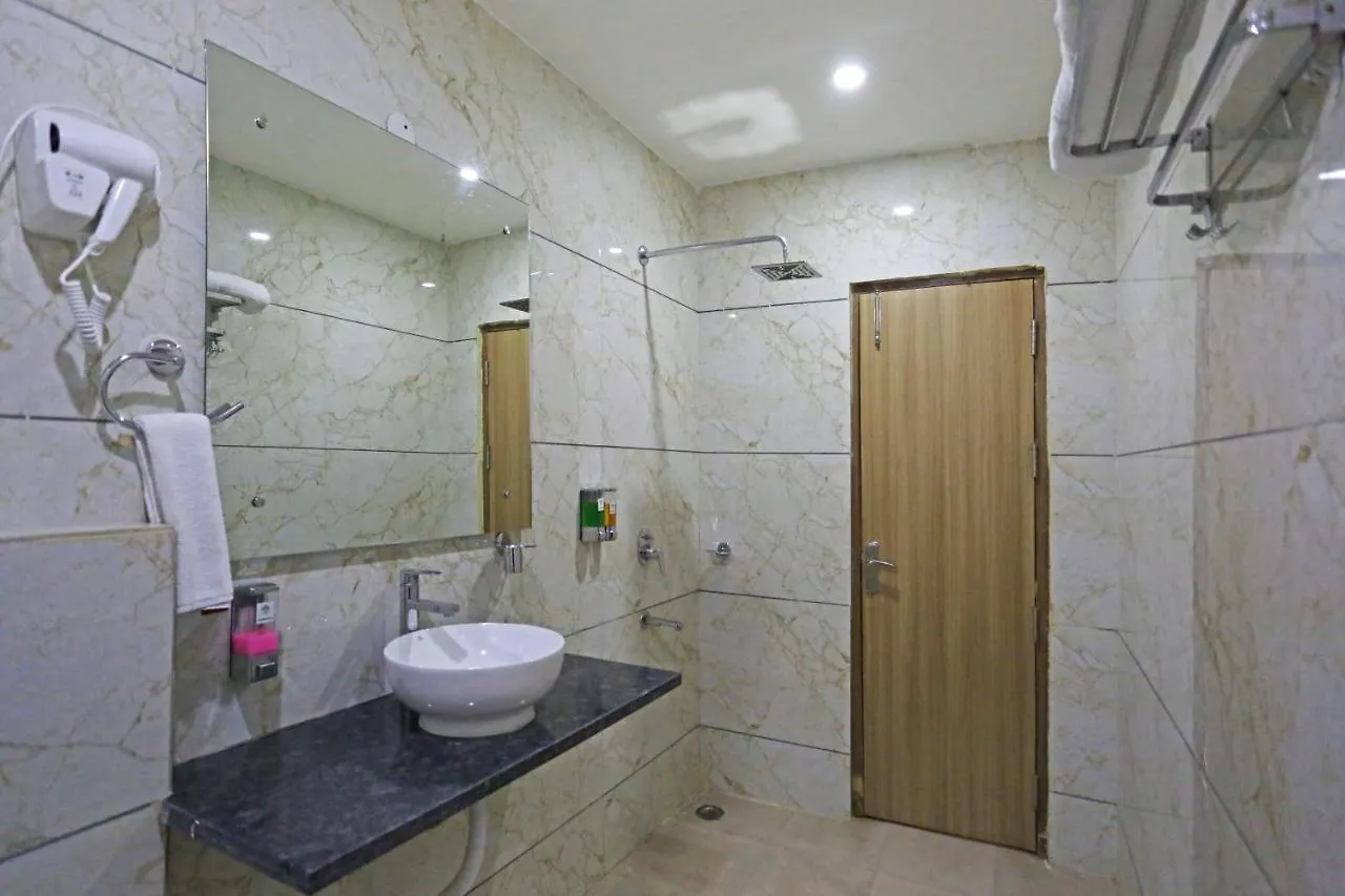 ****  Hotel Decent Suites - Delhi Airport New Delhi Inde