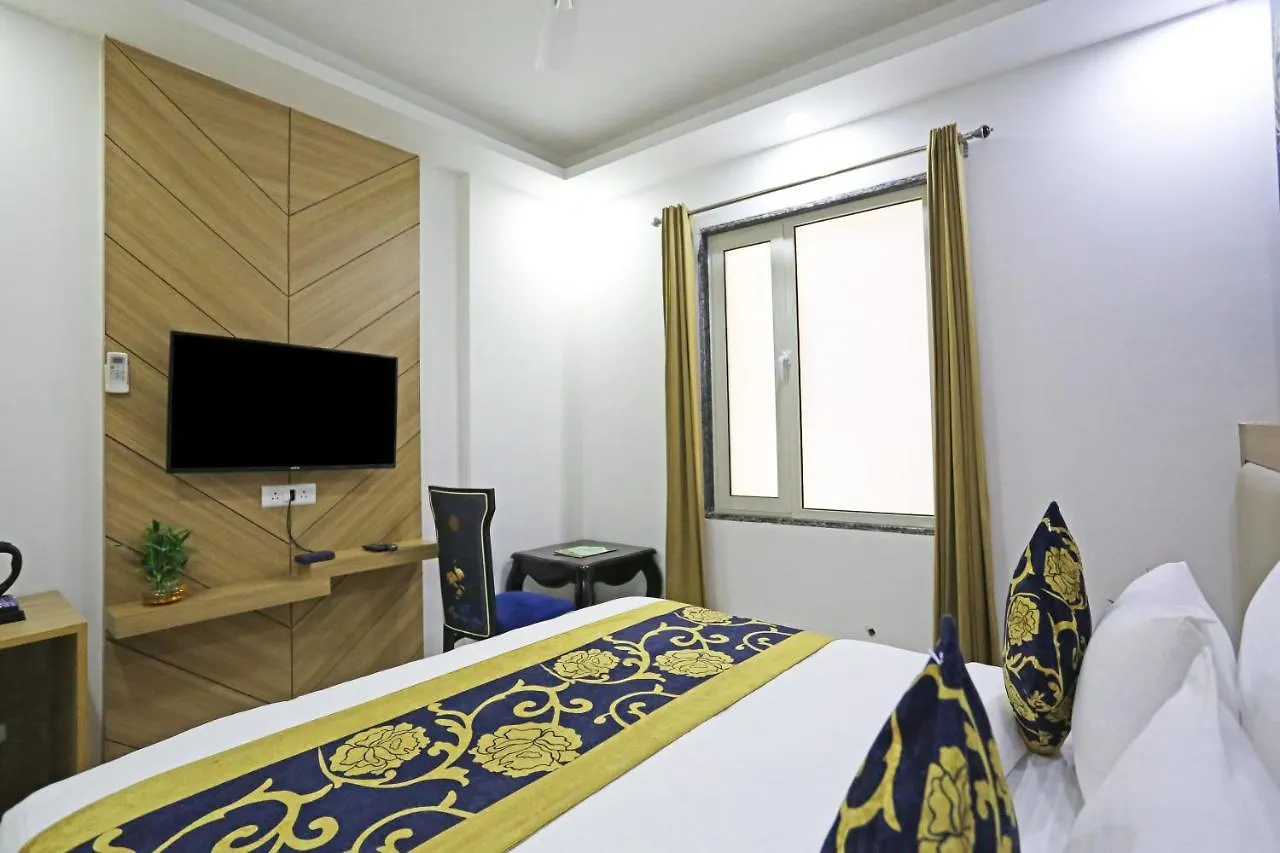 Hotel Decent Suites - Delhi Airport New Delhi